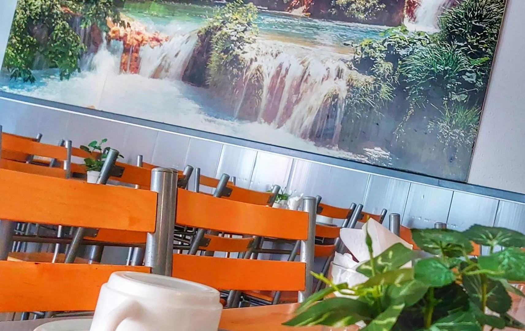 **  Hotel Le Milan Lourdes France