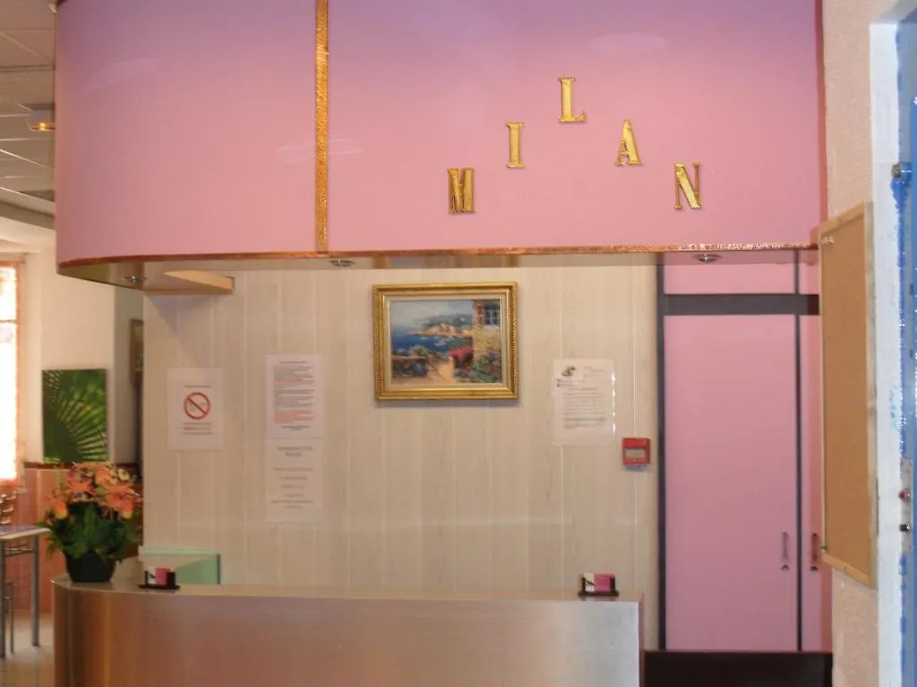 Hotel Le Milan Lourdes