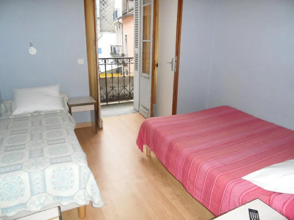 Hotel Le Milan Lourdes 2*,  France